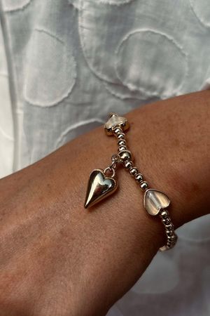 Laundry B Free Spirit Stretch Stacker Bracelet Solid Heart Gold /20 =